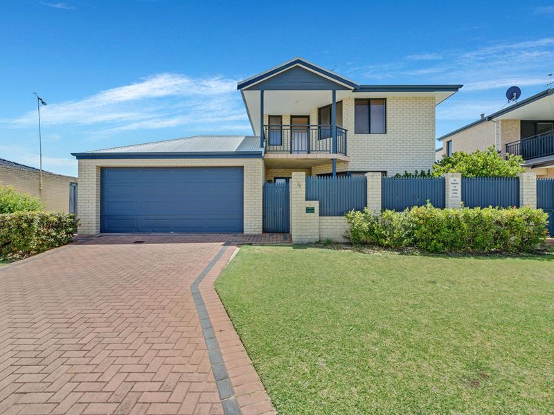 4 Lola Place, Mandurah WA 6210