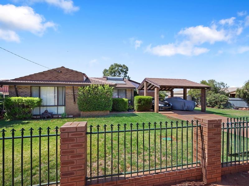 6 Fimister Lane, Hannans WA 6430