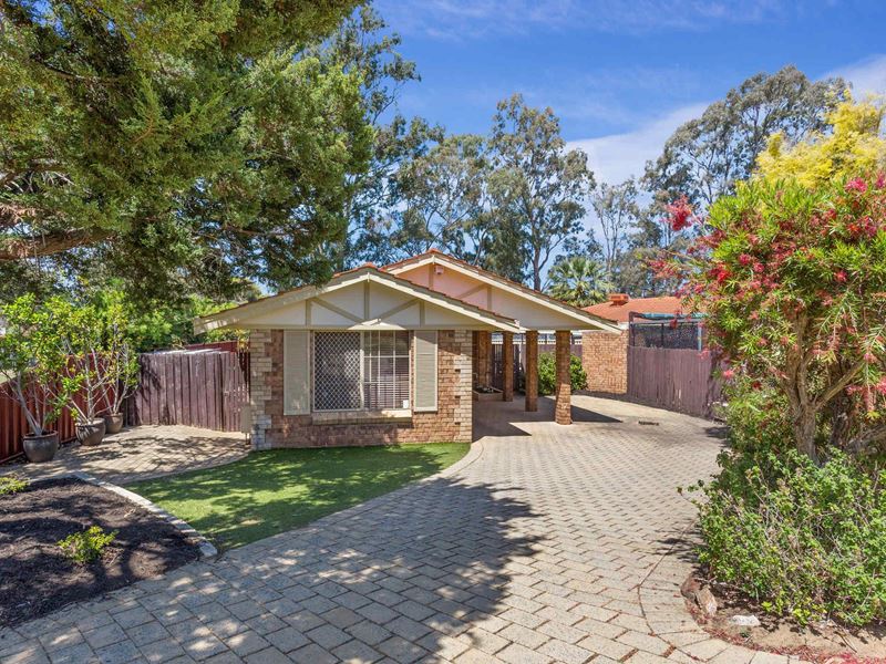 2/5 Wood Court, Kardinya
