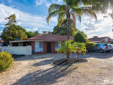 32 Challis Road, Armadale WA 6112