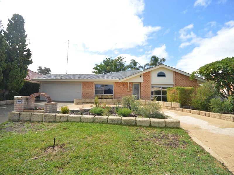 5 St James Place, Greenfields WA 6210