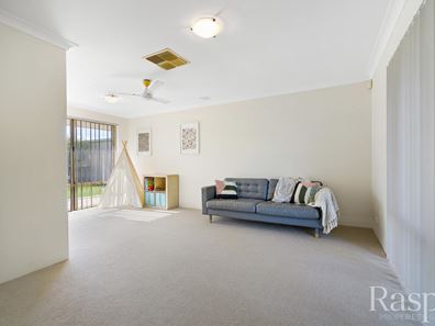 67 Greenough Way, Gosnells WA 6110