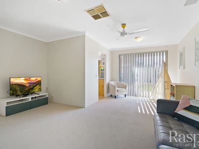 67 Greenough Way, Gosnells WA 6110