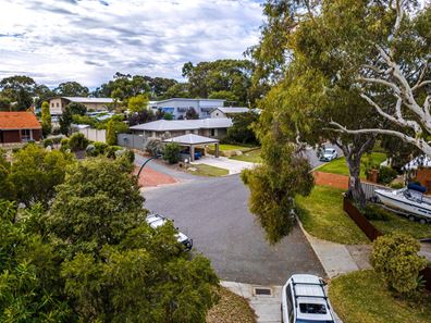 5 Fell Place, Wembley Downs WA 6019