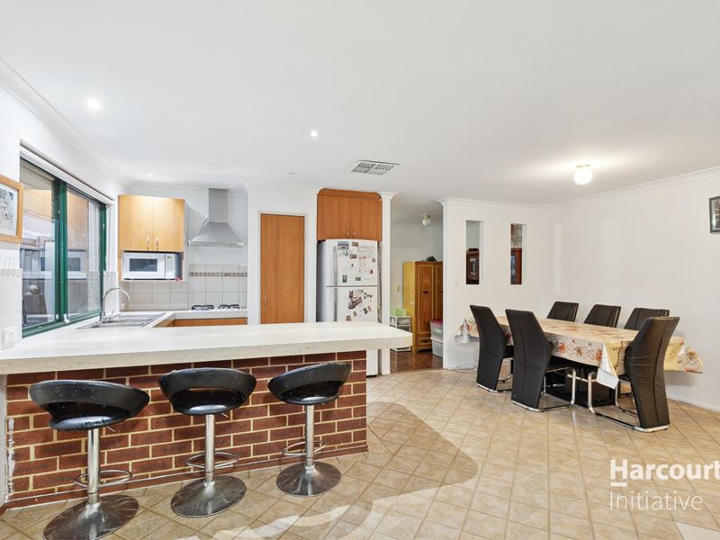 23 Naturaliste Grove, Ballajura