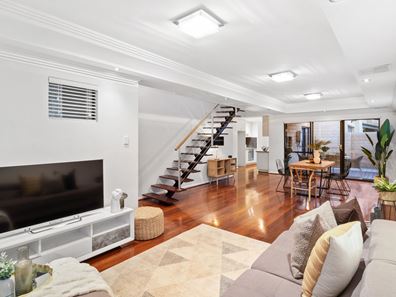 163A Grand Promenade, Doubleview WA 6018