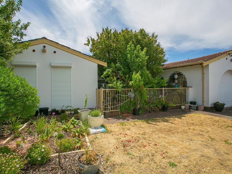 15 Pembury Road, Thornlie