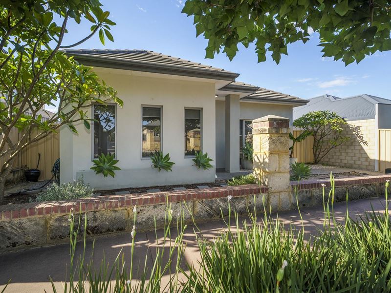 21 Pexton Drive, South Guildford