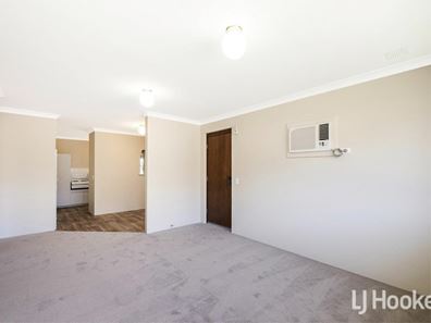 1/24 Southdown Place, Thornlie WA 6108