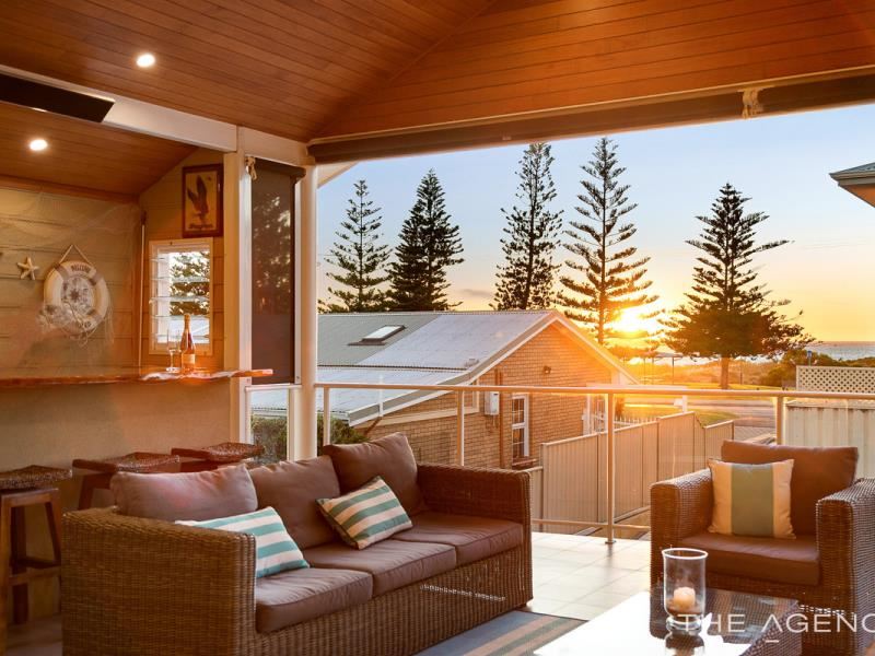 102A Arcadia Drive, Shoalwater