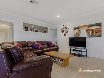 73 Morfitt Street, Mandurah WA 6210