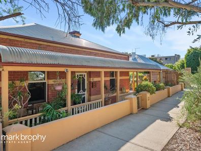 49 Daly Street, South Fremantle WA 6162