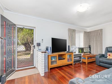 7 Manston Road, Thornlie WA 6108