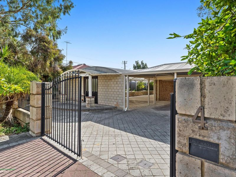 4 Merryfull Road, Mandurah