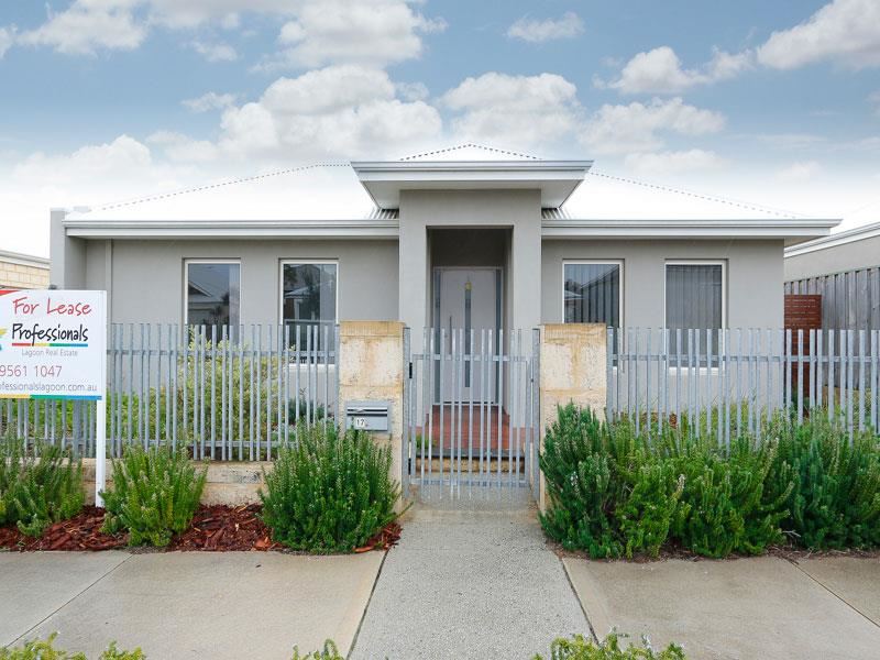 17 Whitecap Street, Yanchep WA 6035