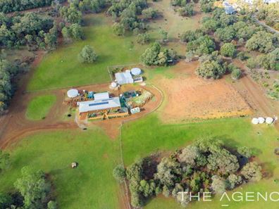 2 McGellin Way, Morangup WA 6083