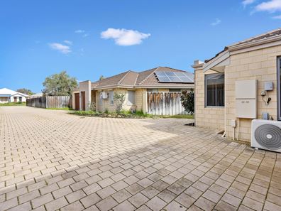 64A Addingham Drive, Ellenbrook WA 6069