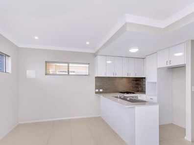 6/10 Montrose Way, Nollamara WA 6061