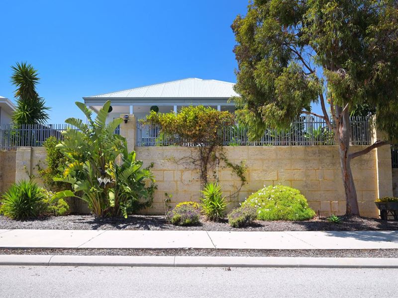 16 Harford Grove, Yanchep WA 6035