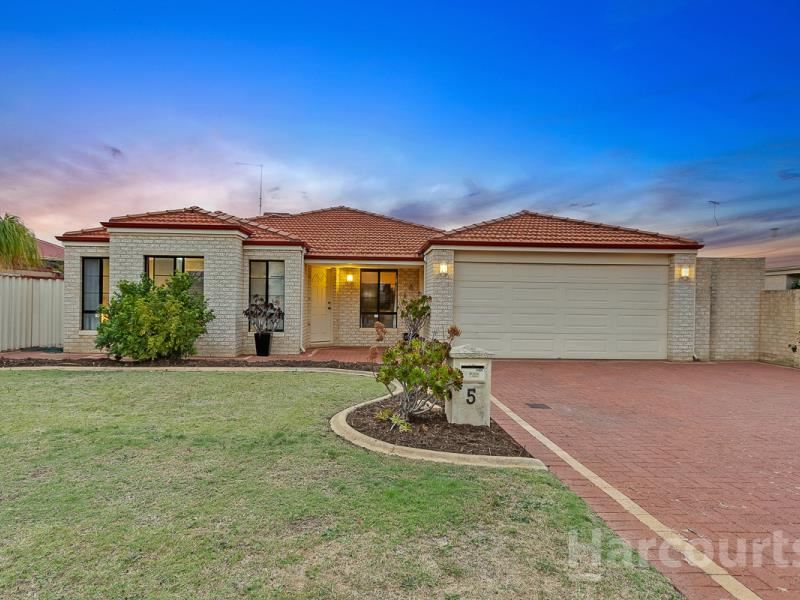 5 Palmerston Crescent, Tapping