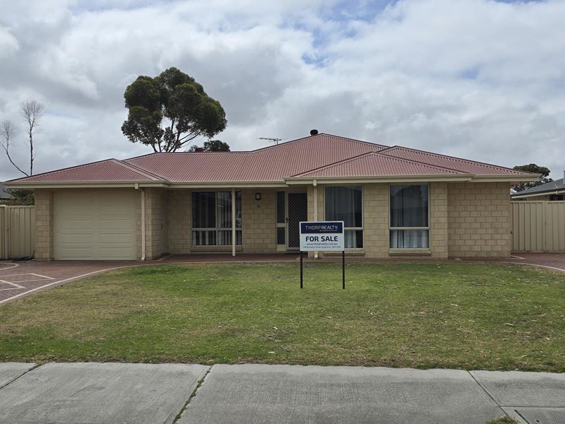 19 Cannes Parade, Castletown WA 6450