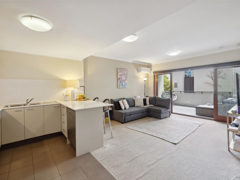 5/76 Newcastle Street, Perth WA 6000