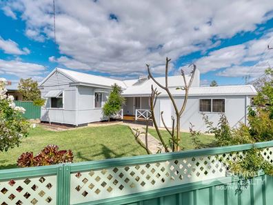 11a Woodrow Street, Carey Park WA 6230