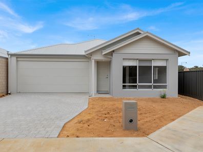 136 Elderberry Drive, Baldivis WA 6171