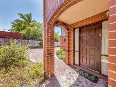 Unit 3/95 Harrison St, Rockingham WA 6168