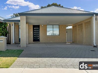 86 Vignerons Loop, Hocking WA 6065