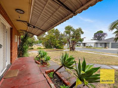 40 Martindale Avenue, Thornlie WA 6108