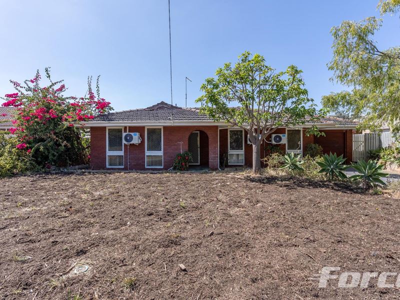 40 Solander Road, Hillarys WA 6025