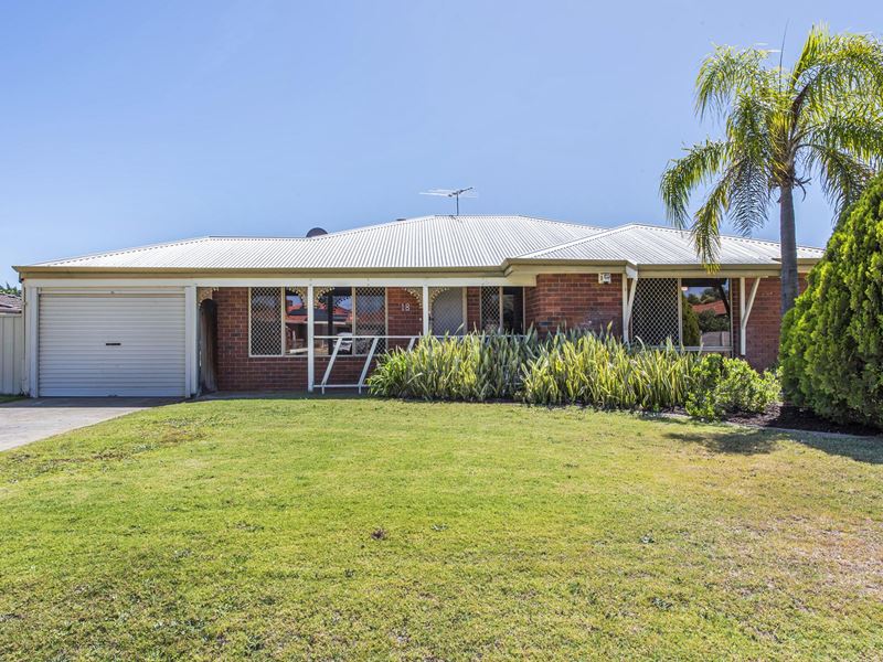 18 The Avenue, Warnbro WA 6169