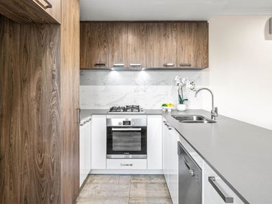 4/14 Brady Street, Mount Hawthorn WA 6016