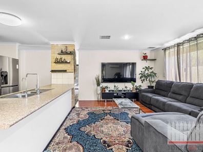 54 Wellaton Street, Midvale WA 6056