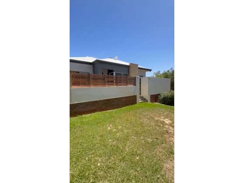 1 Agora Lane, Alkimos