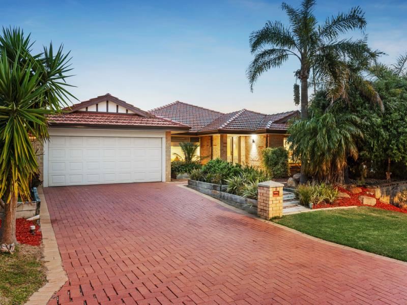6 Topanga Pass, Iluka WA 6028