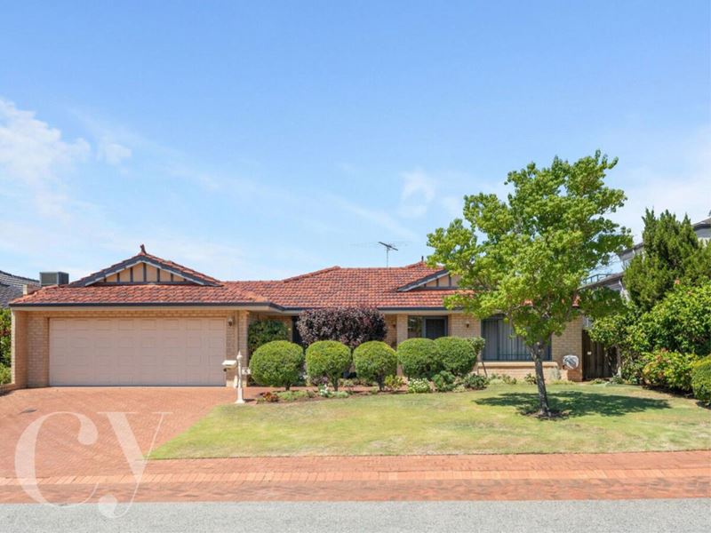 5 Mollison Gardens, Gwelup WA 6018