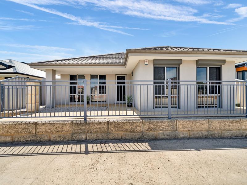 7 Elwell Street, Secret Harbour WA 6173