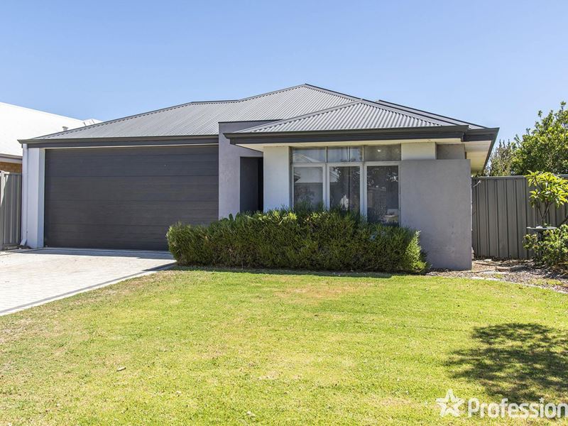 130 Tourmaline Boulevard, Byford
