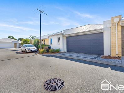 2/21 Cronin Place, Armadale WA 6112