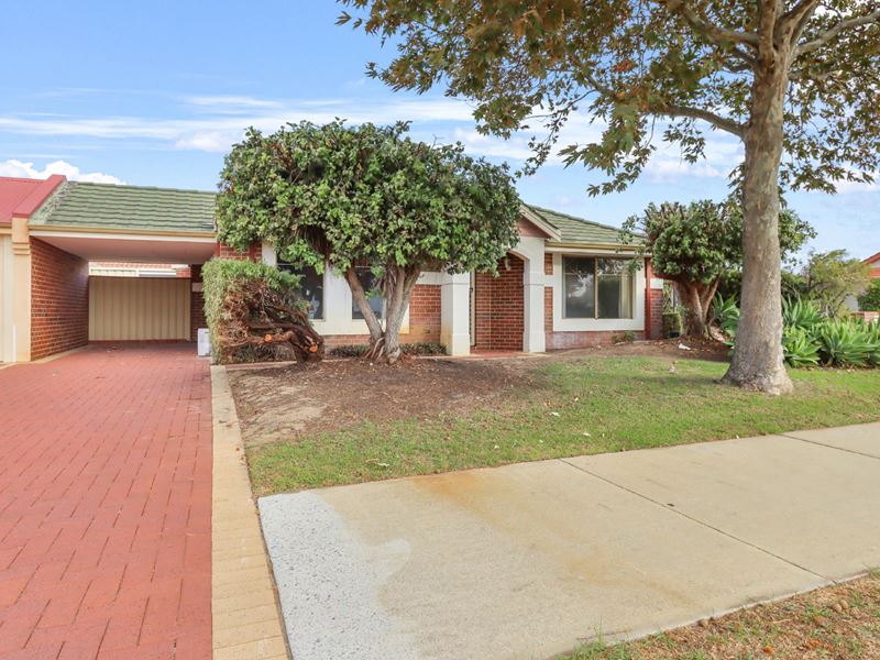 1/54 Gnangara Drive, Waikiki WA 6169