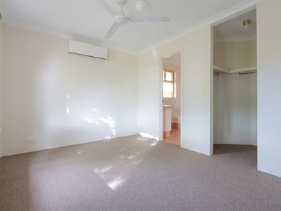1/54 Gnangara Drive, Waikiki WA 6169
