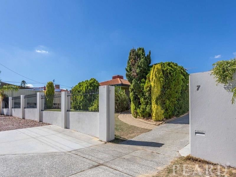 7 Irene Place, Beldon WA 6027