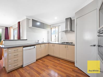 15 Ballard Place, Maddington WA 6109
