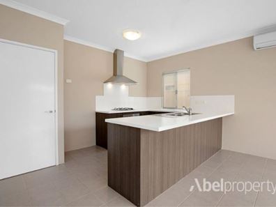 17/4 Melita Drive, Helena Valley WA 6056