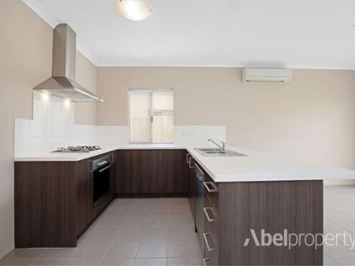 17/4 Melita Drive, Helena Valley WA 6056
