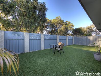10/6 Strelitzia Avenue, Forrestfield WA 6058