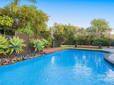 117 Dawson Avenue, Forrestfield WA 6058