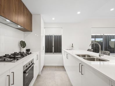 1 Wolya Place, Westminster WA 6061